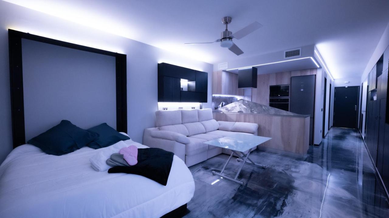 Appartamento La Farola - Luxury Domotic Flat in Puerto Deportivo Marbella Esterno foto